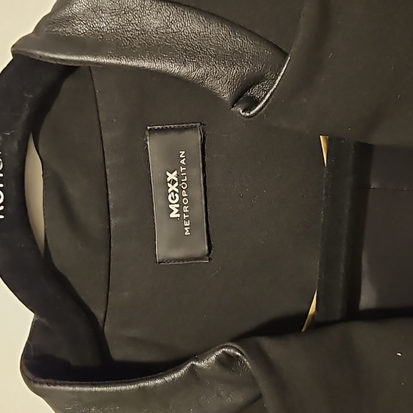 MEXX black blazer - Picture 2 of 2
